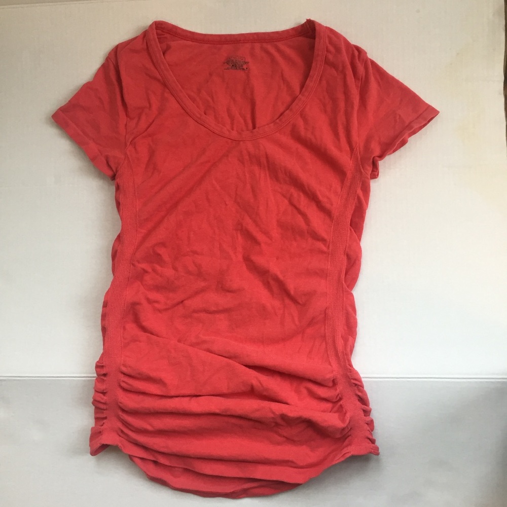 Athleta coral red athletic top small